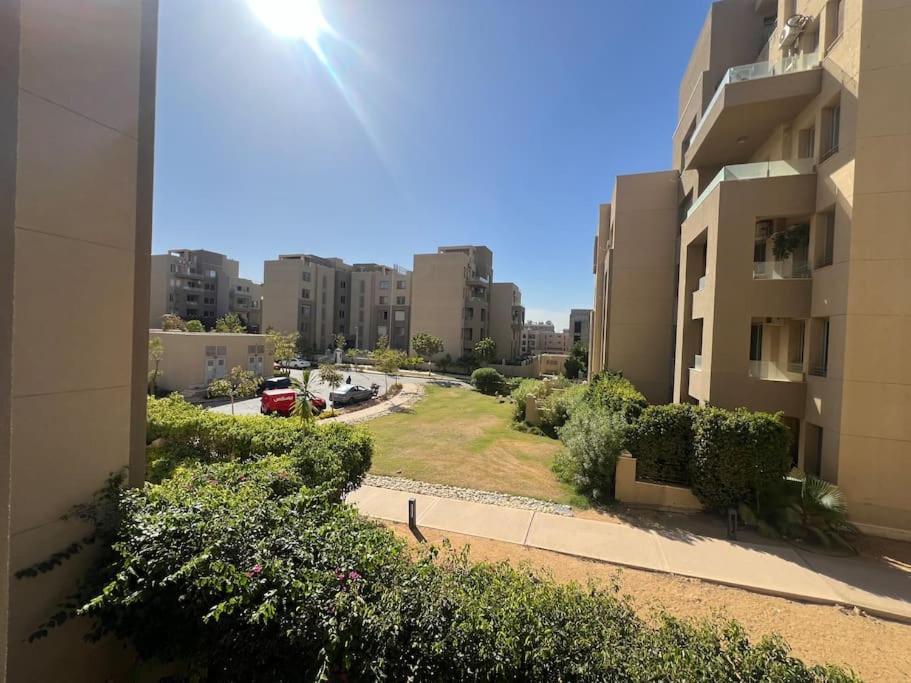 Cozy 2br In New Cairo